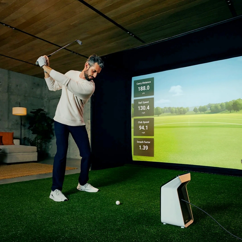 Garmin lancia il primo Launch Monitor e Simulatore di Golf tutto-in-uno al&nbsp;mondo.